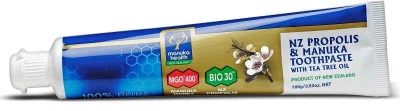 Pasta do zębów z Miodem Manuka MGO™ 400+, Propolisem BIO 30™
i olejkiem z Drzewa Herbacianego (100 ml) Pasta do zębów z Miodem Manuka MGO™ 400+, Propolisem BIO 30™
i olejkiem z Drzewa Herbacianego (100 ml)